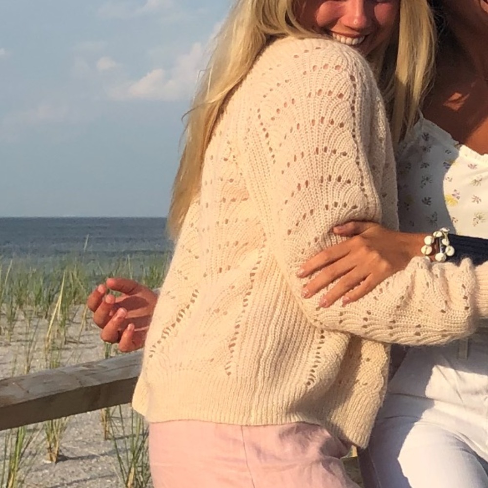 Aritzia Little Moon oversized fuzzy cardigan